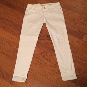 Gap white skinny jeans size 9